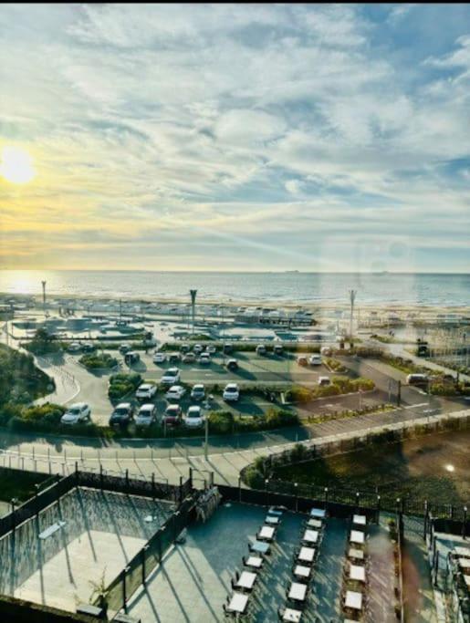 Studio-Calais Plage-Front De Mer エクステリア 写真